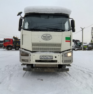 FAW J6 6x4 Самосвал