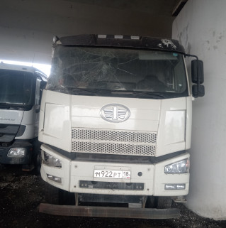 FAW J6 8x4 Самосвал